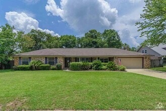 Building Photo - 6464 Lake Charlene Ct