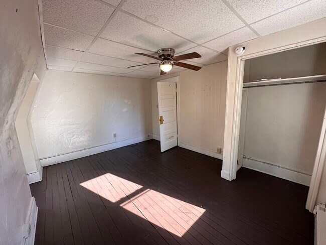 Bedroom #1 - 928 Willey St