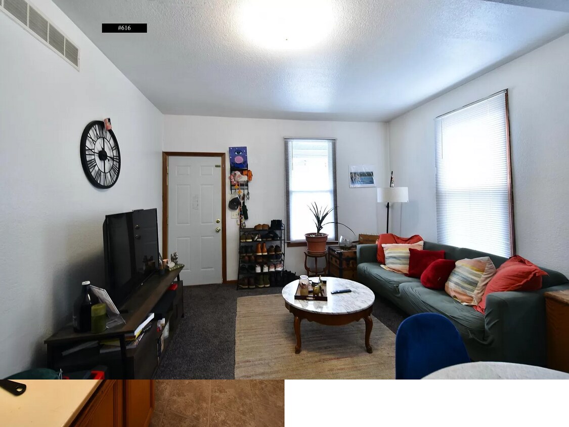 Primary Photo - 614 Centennial St