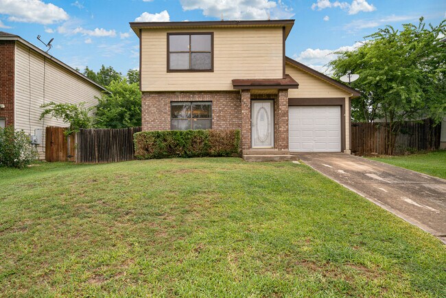 Building Photo - 13476 Villa Camino