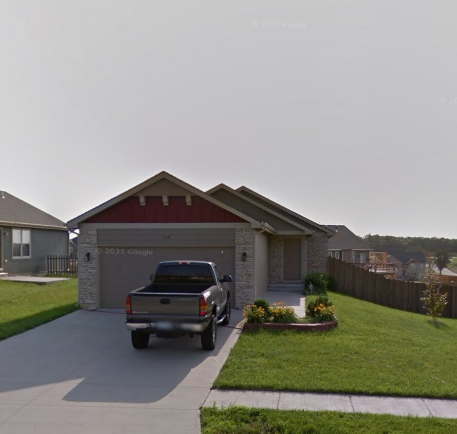 Primary Photo - Walk-out basement with a fenced yard!
