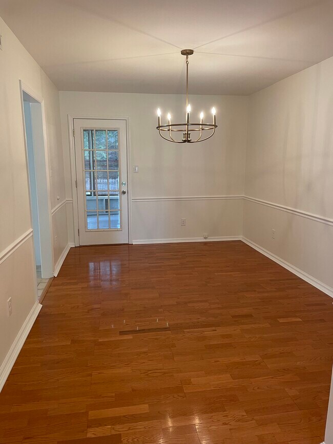Foto del edificio - 575 Fairfield Way