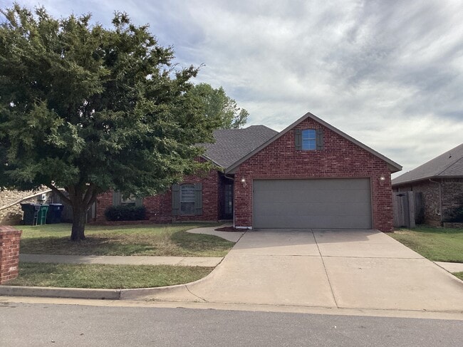 Building Photo - 17533 Zinc Dr