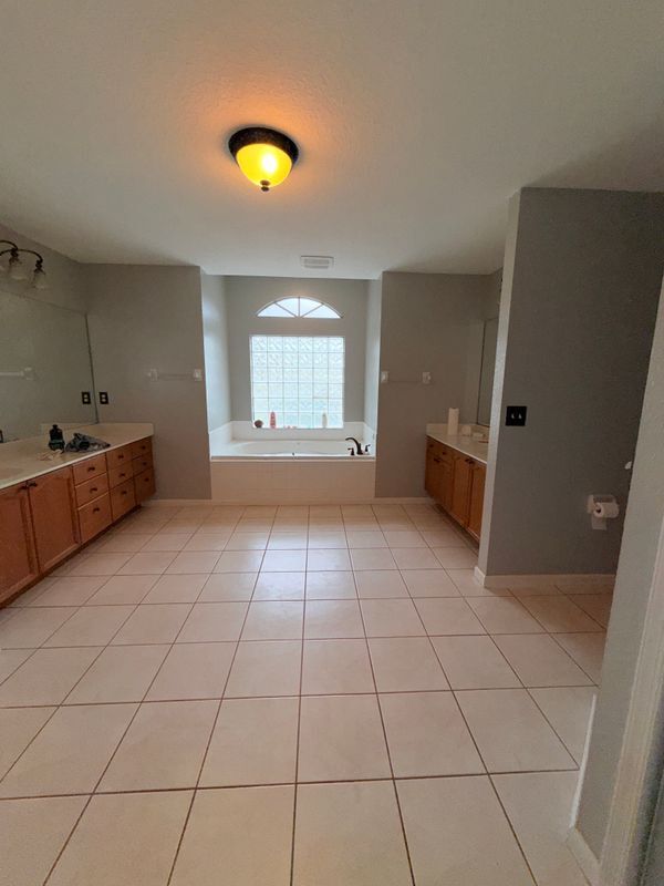 Foto del edificio - 7534 Coconut Blvd