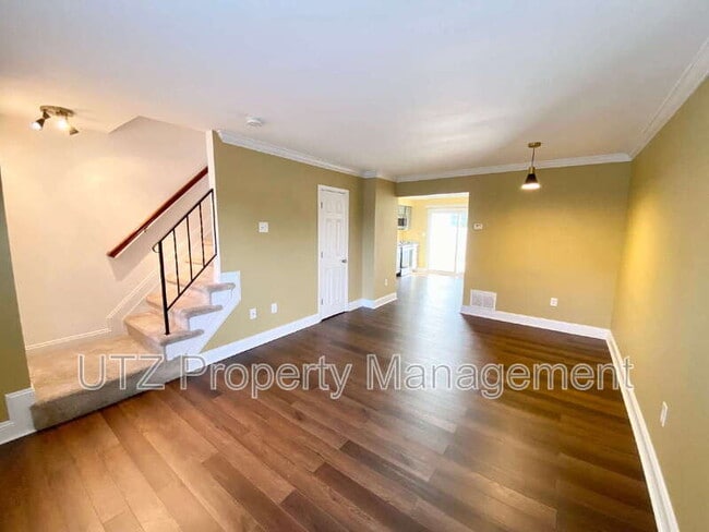 Foto del edificio - 538 Wellington Ct