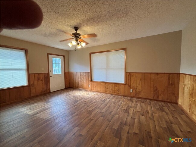Foto del edificio - 107 Yorkshire Ln