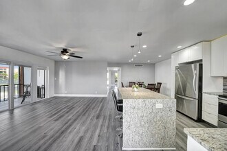 Building Photo - 516 Osprey Dr