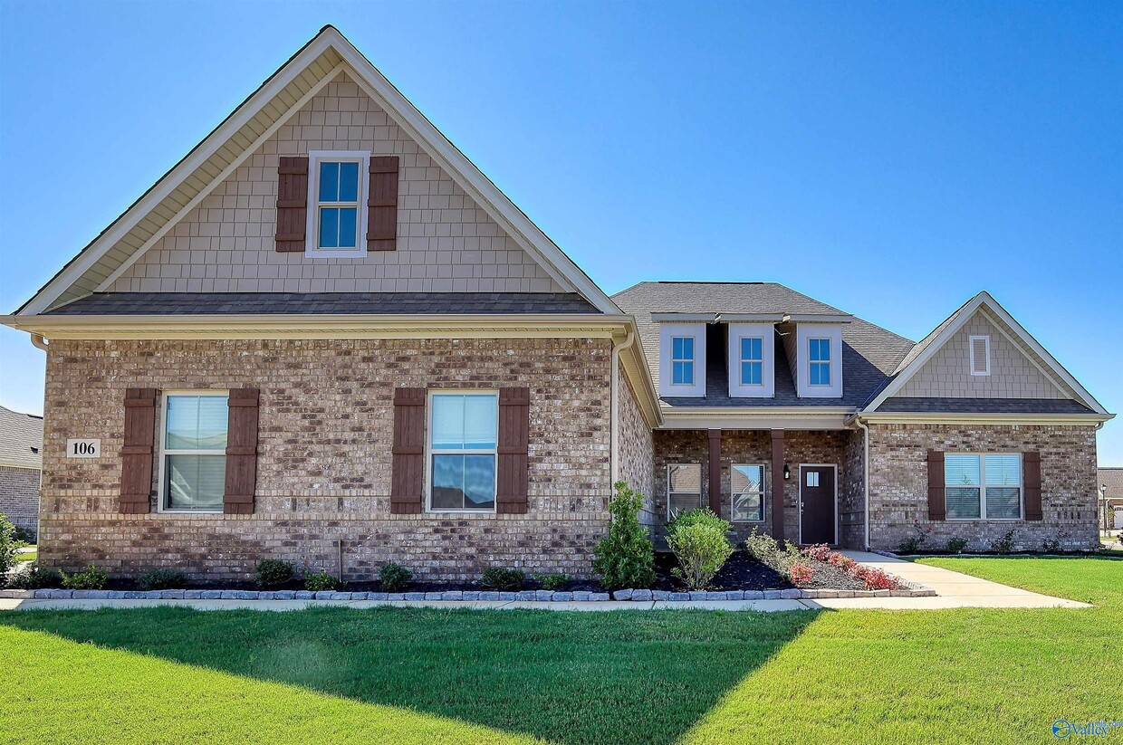 Foto principal - 106 Brazos Dr
