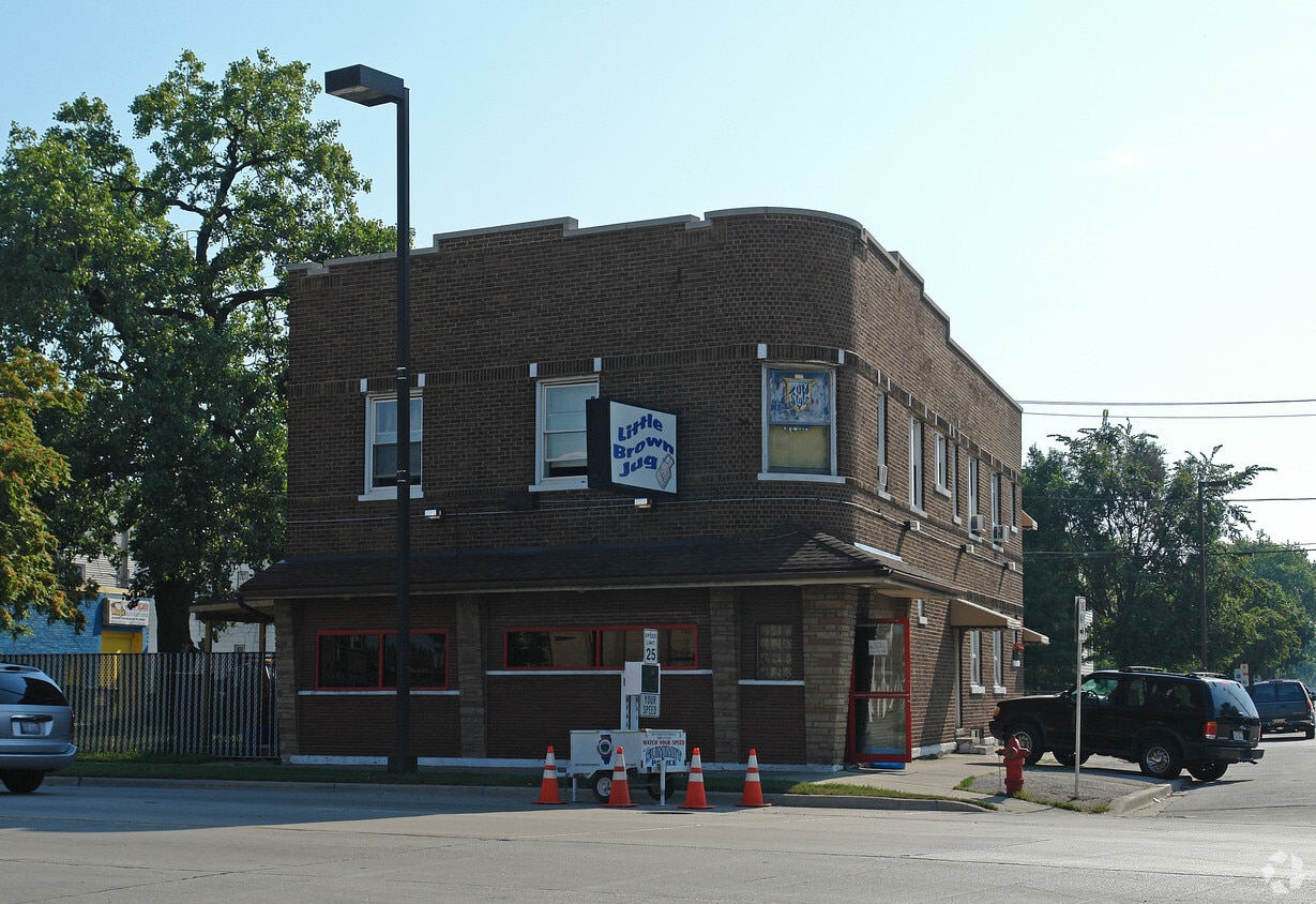 6021 S Archer Rd, Summit, IL 60501 Apartments in Summit, IL