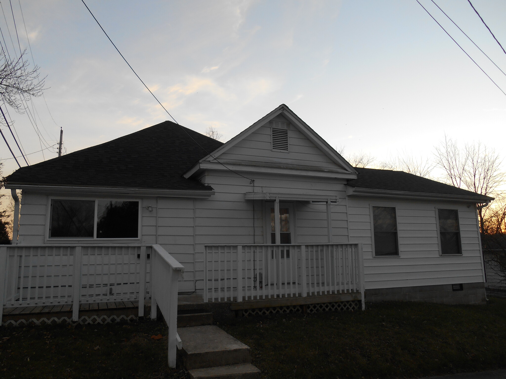 1021 W Howe St, Bloomington, IN 47403 - House Rental in Bloomington, IN ...