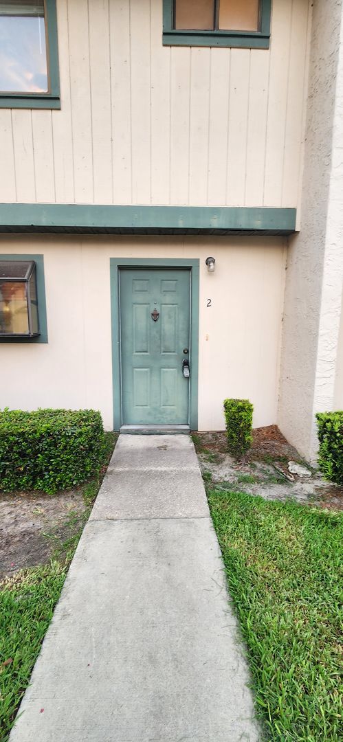 Building Photo - Southfork condos – charming 2-bedroom, 1.5-bath home