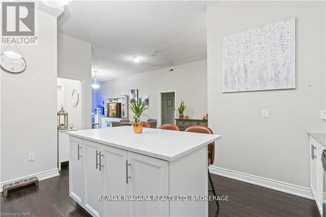 Building Photo - 8111 Forest Glen Dr