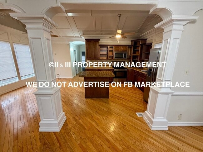 Building Photo - 2609 W 45th Ave