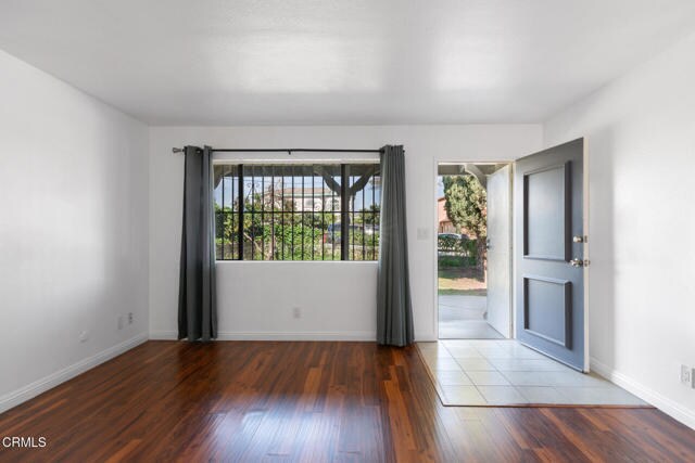 Foto del edificio - 7546 Mooney Dr