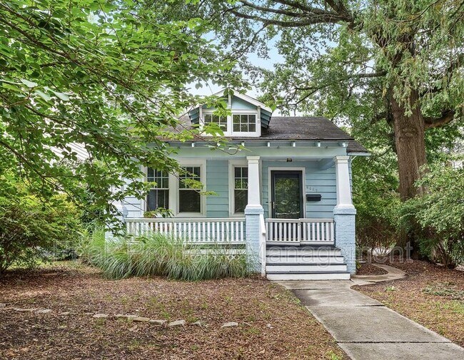 Photo - 4007 Chevy Chase St House