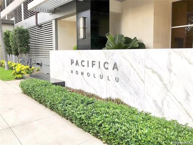 Foto del edificio - 1009 Kapiolani Blvd