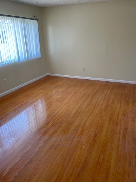 Foto del edificio - 2833 E Sawyer St