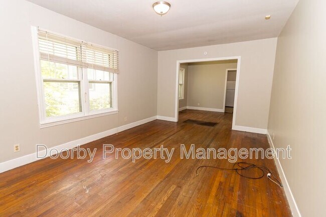 Foto del edificio - 3112 6th Ave