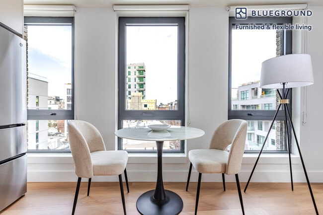 Foto del edificio - 130 Hope St