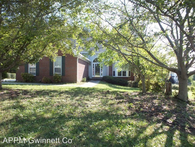 Foto del edificio - 3 br, 2.5 bath House - 3335 Summit Place Dr