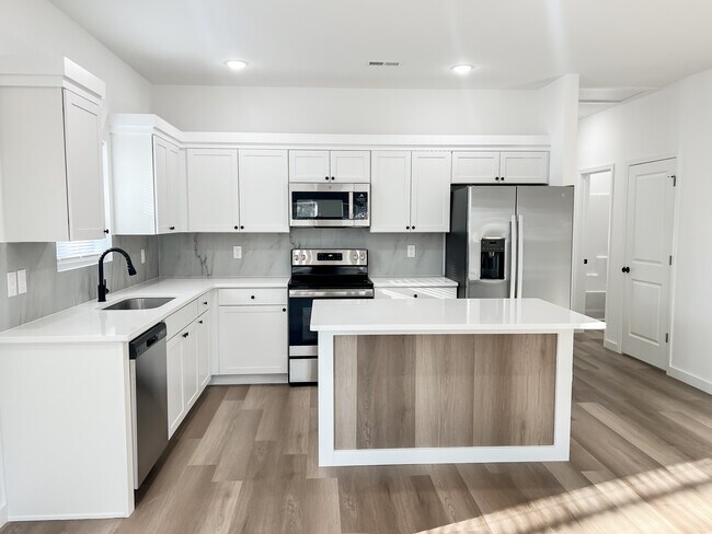 Foto del edificio - 2285 Old Furnace Rd