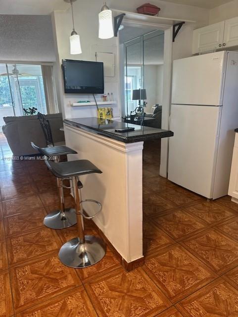 Foto del edificio - 8305 Sunrise Lakes Blvd