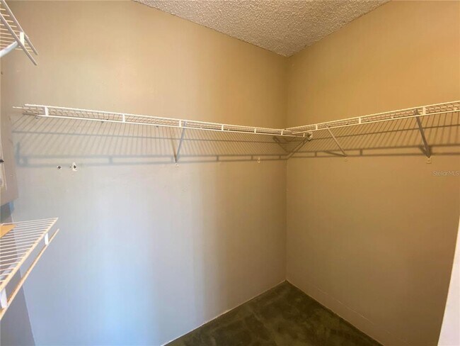 Foto del edificio - 1409 Madrid Way