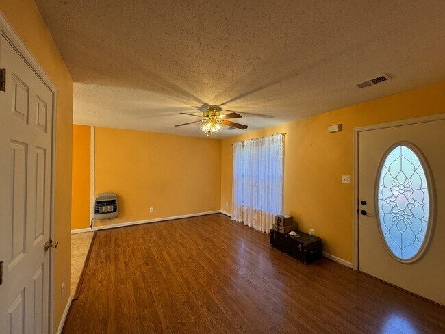 Foto del edificio - 14040 Chotank Loop