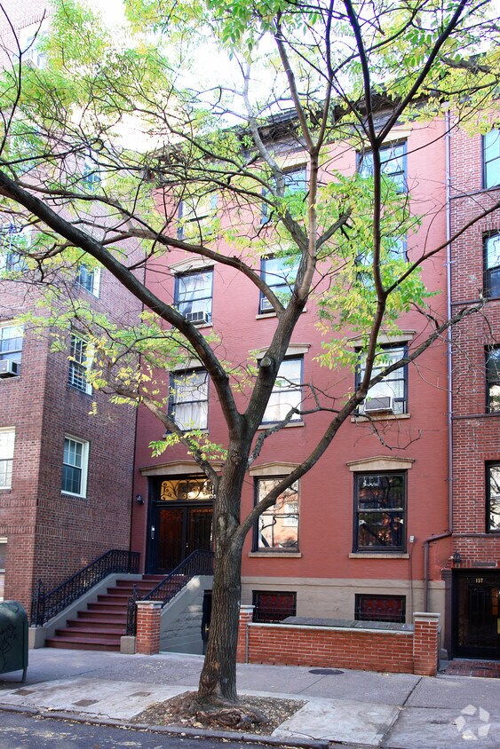 Building Photo - 155 Hicks St