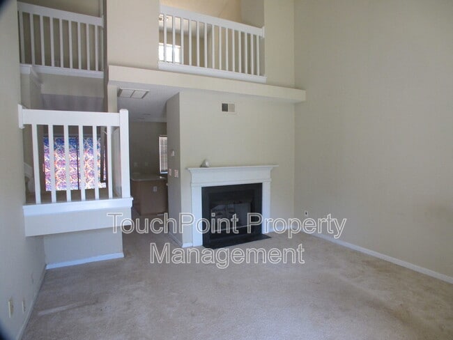 Foto del edificio - 10116 Forest Landing Dr