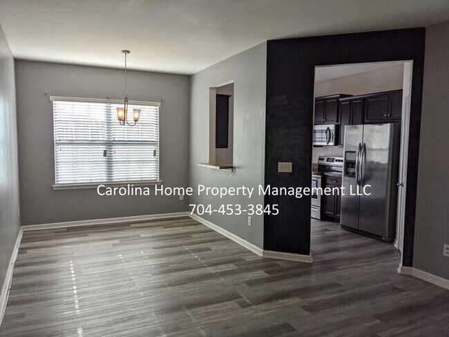 Foto del edificio - 9073 Bradstreet Commons Way