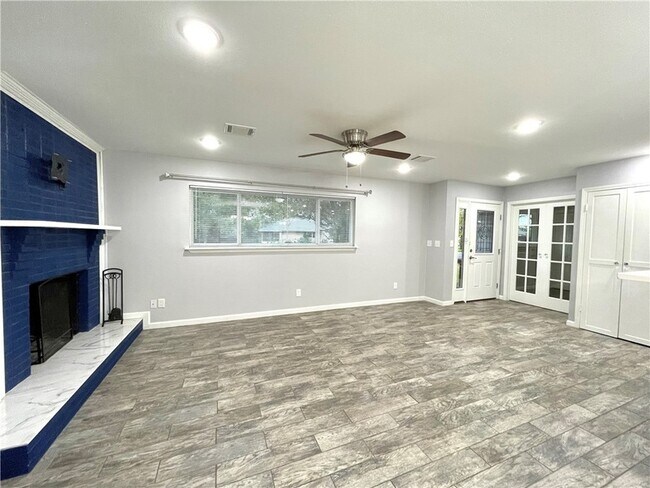 Foto del edificio - 1507 E 25th St