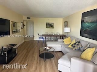 Foto del edificio - 3 br, 2 bath House - 9501 Seagrape Dr Apt 406