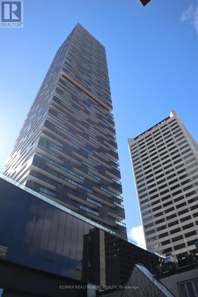 Building Photo - 4804-4808 EGLINTON Ave