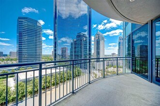 Building Photo - 1600 Post Oak Blvd