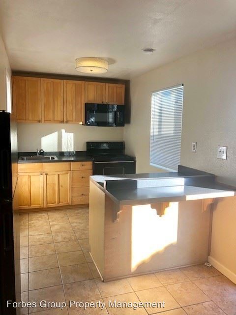 Primary Photo - 1 br, 1 bath House - 1425 B Douglas Street