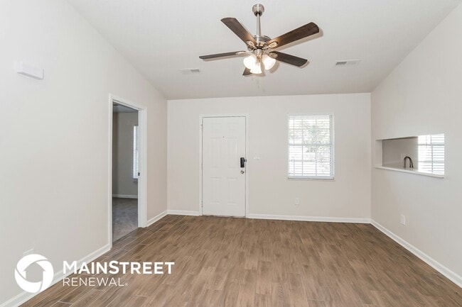 Foto del edificio - 6300 Wilmouth Run Rd