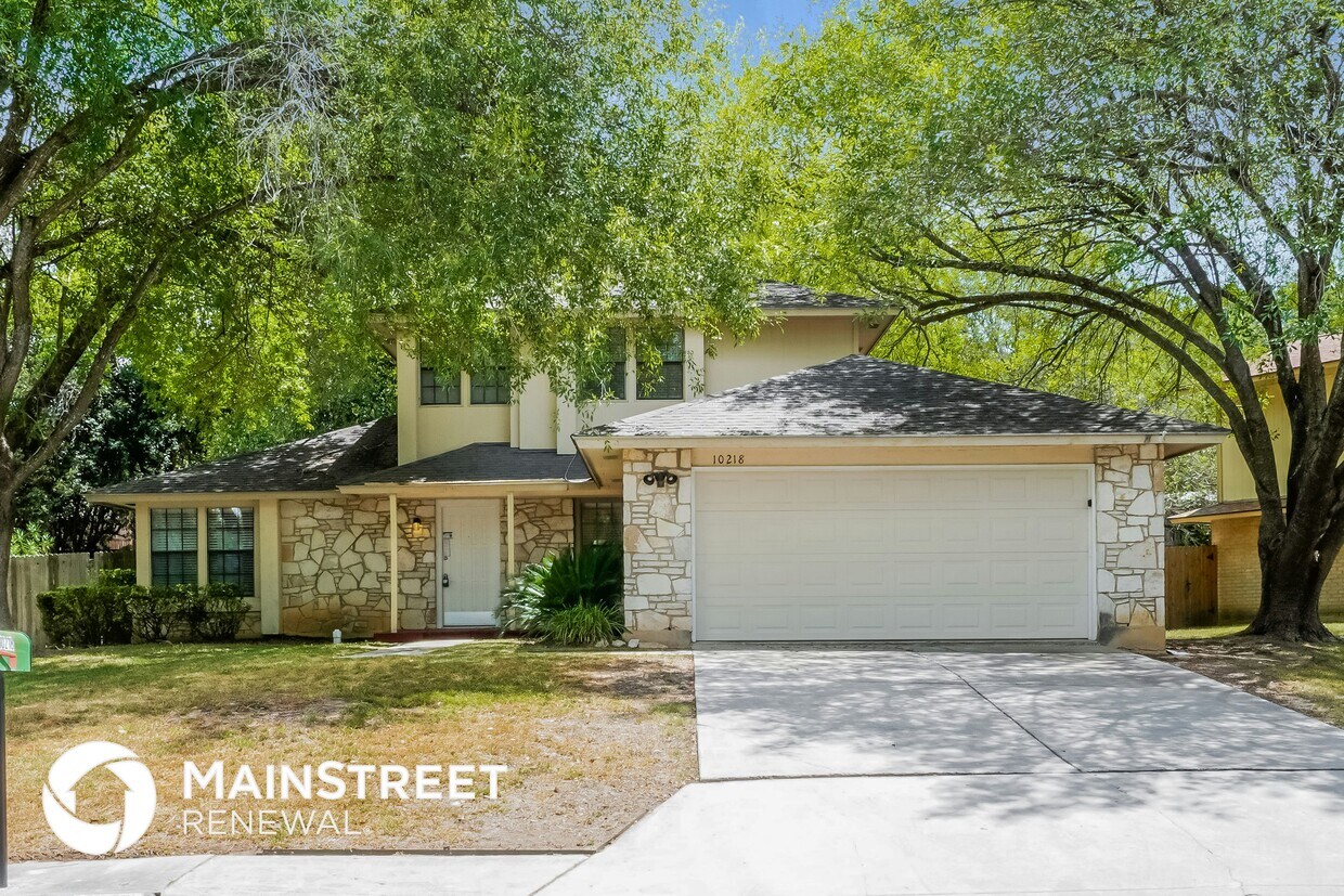 Foto principal - 10218 Grand Mdw Dr