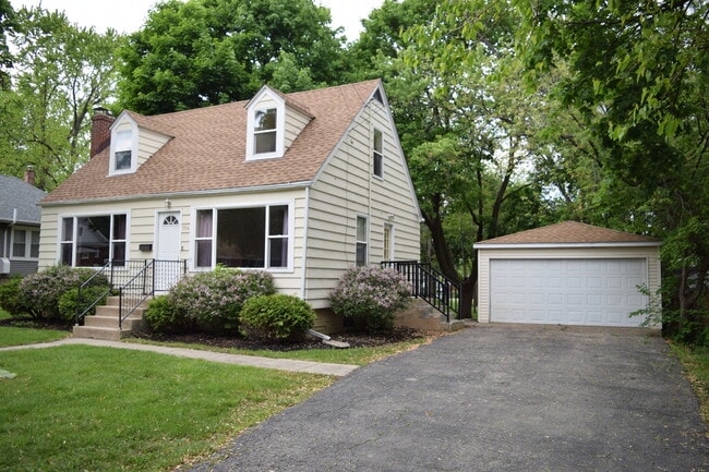 Building Photo - 764 Buckeye St
