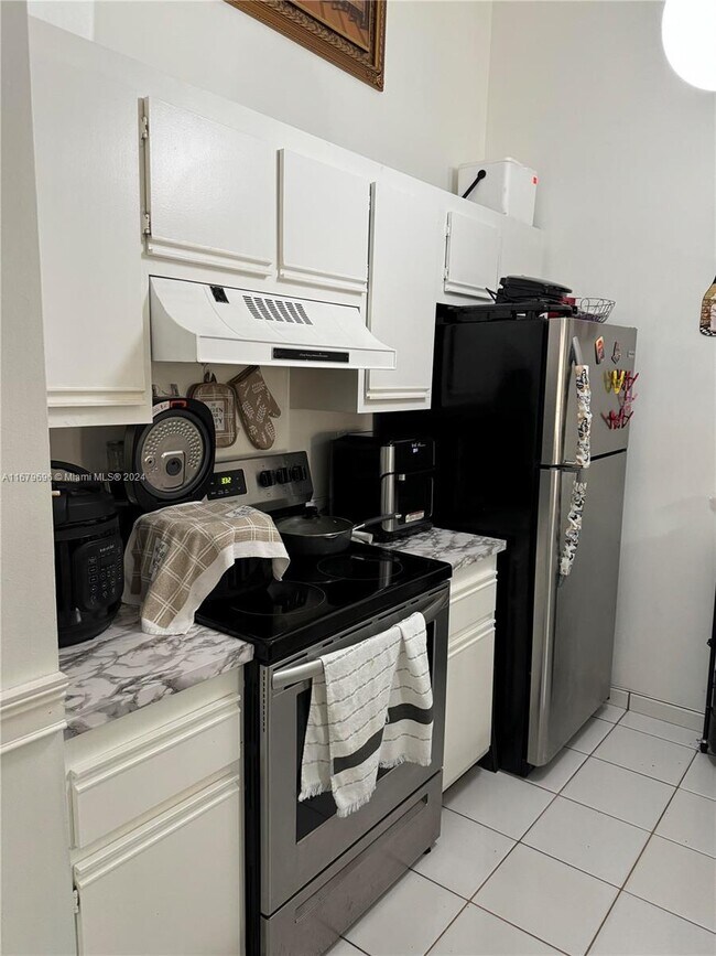 Building Photo - 18360 Mediterranean Blvd