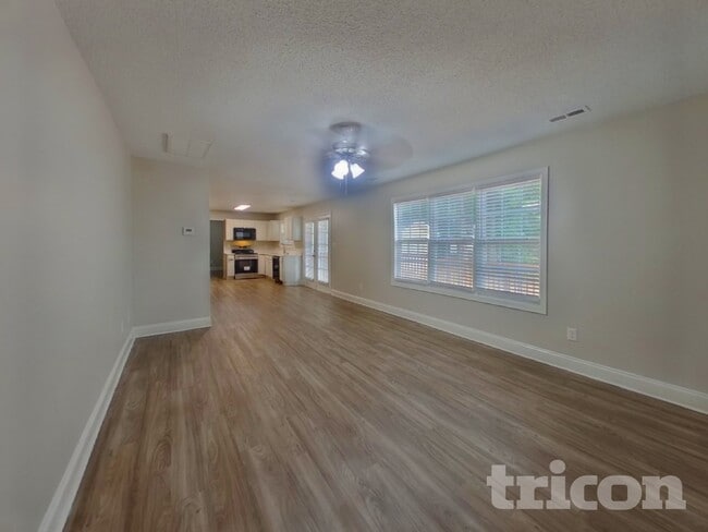 Foto del edificio - 3453 Sunset Rd