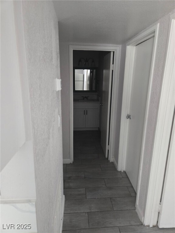 Building Photo - 33 Gold Bar Ct