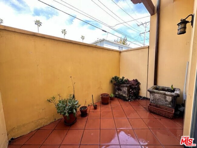 Foto del edificio - 941 11th St