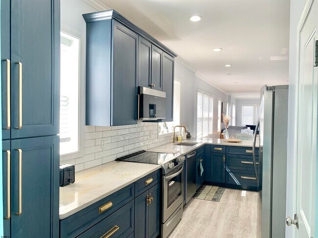 Foto del edificio - 6624 Ventnor Ave