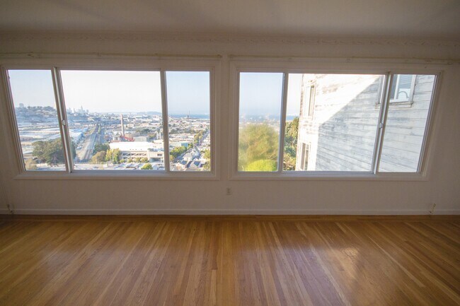 Living Room with spectacular view! - 78 Bridgeview Dr