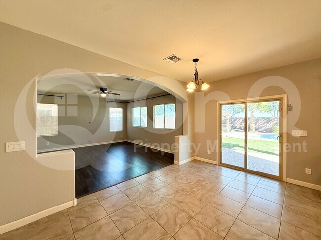 Foto del edificio - 20791 N Grantham Rd