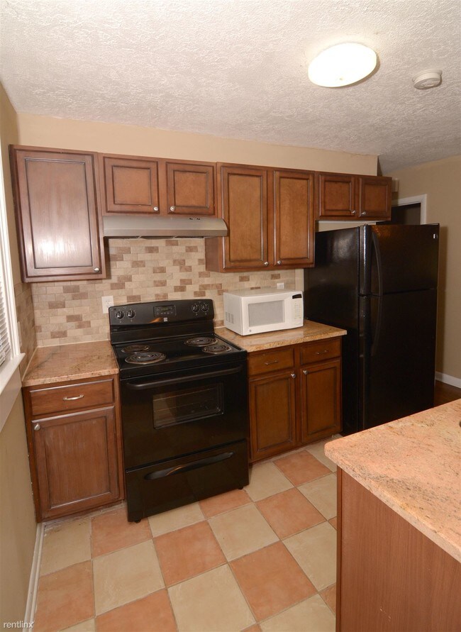 Foto del edificio - 3 br, 1.5 bath House - 2459 Rockcliff Road