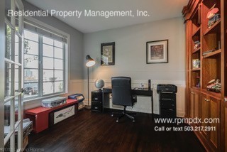 Foto del edificio - 2370 NW Woodrose Dr