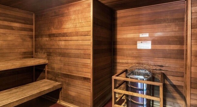 Foto del edificio - 388 E Ocean Blvd