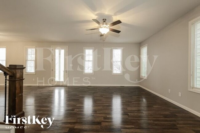 Foto del edificio - 3385 Granger Blvd